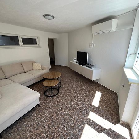 Apartments Adria ツリクヴェニツァ エクステリア 写真