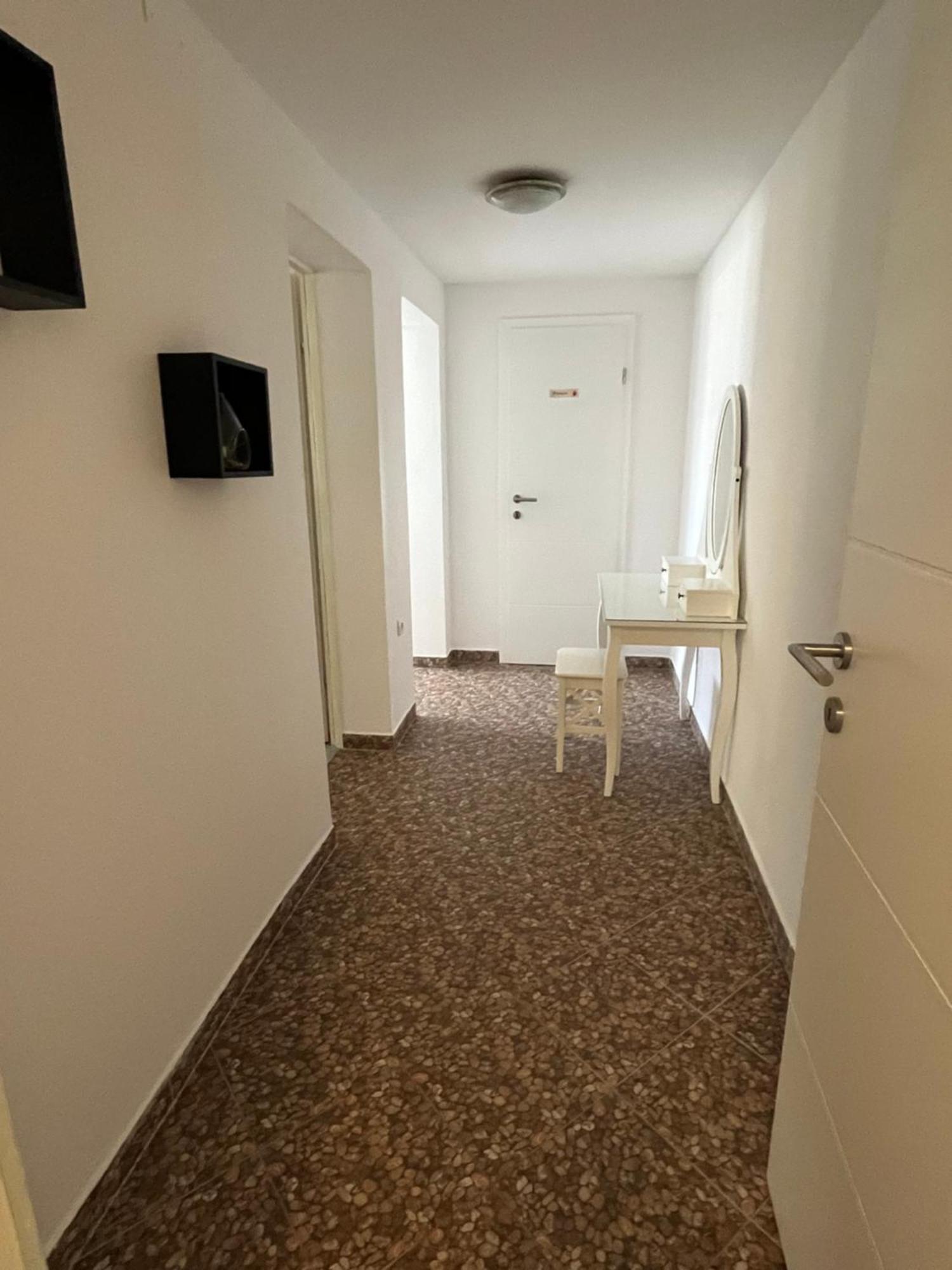Apartments Adria ツリクヴェニツァ エクステリア 写真