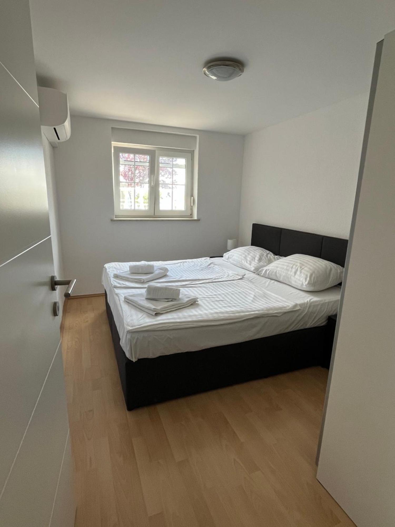 Apartments Adria ツリクヴェニツァ エクステリア 写真