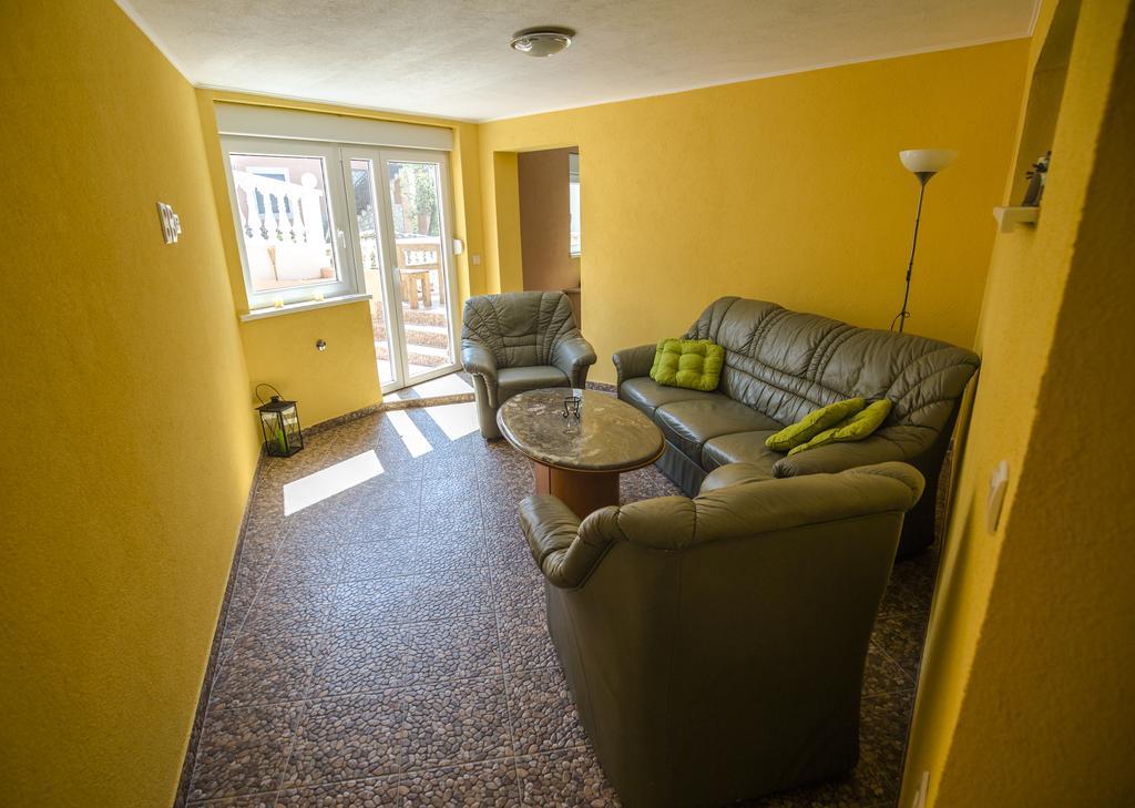Apartments Adria ツリクヴェニツァ エクステリア 写真